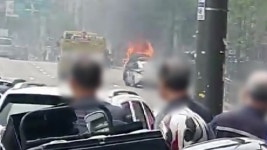 [사회]서울 디지털단지 오거리서 차량 화재...인명 피해 없어 | YTN 서울 디지털단지 오거리서 차량 화재...인명 피해 없어