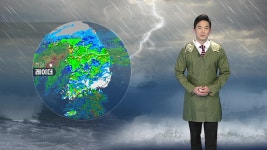 [날씨] 12호 태풍 오마이스 곧 상륙...비바람 비상 | YTN [날씨] 12호 태풍 오마이스 곧 상륙...비바람 비상 