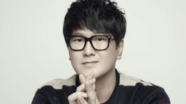 ‘스타 작곡가’ 박근태, 7세 연하 비연예인과 결혼 발표… “혼인신고 완료” | YTN ‘스타 작곡가’ 박근태, 7세 연하 비연예인과 결혼 발표... 