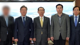 [사회]황무성 사퇴 강요 의혹 이재명·정진상 무혐의...이재명은 조사 안 해 | YTN 황무성 사퇴 강요 의혹 이재명·정진상 무혐의...이재명은... 