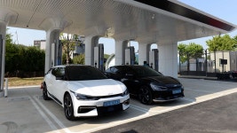 [경제][기업] 기아, 오토랜드 광명에 수소·전기 복합충전소 열어 | YTN [기업] 기아, 오토랜드 광명에 수소·전기 복합충전소 열어