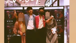 [가요]지드래곤, 세븐 공연 찾아 투샷 완성...빛나는 YG 우정 | YTN 지드래곤, 세븐 공연 찾아 투샷 완성...빛나는 YG 우정