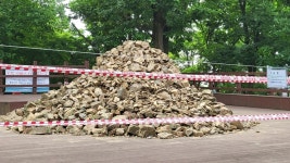 [사회]서울 서초동 우면산 소망 탑 폭우로 붕괴 | YTN 서울 서초동 우면산 소망 탑 폭우로 붕괴