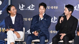 [영화][Y현장]한산, 박해일이 그릴 젊은 이순신…올여름 선사할 승리의 쾌감(종합) | YTN [Y현장]한산, 박해일이 그릴 젊은 이순신…올여름... 