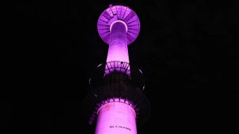 [문화]블랙핑크 컴백...N서울타워 등 전 세계 랜드마크 핑크빛 조명 | YTN 블랙핑크 컴백...N서울타워 등 전 세계 랜드마크 핑크빛 조명