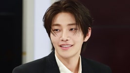 [방송]월수금화목토 김재영, 슈스의 열일현장…스타일리시한 매력 가득 | YTN 월수금화목토 김재영, 슈스의 열일현장…스타일리시한 매력 가득