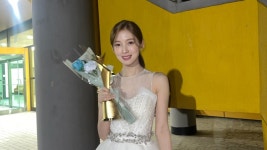 [방송]오마이걸 아린, ‘2022 아시아 모델 어워즈’ 라이징스타상 연기자 부문 수상 | YTN 오마이걸 아린, ‘2022 아시아 모델 어워즈’... 
