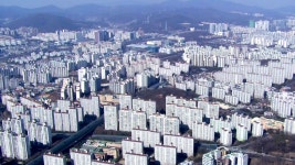 [경제]부동산 규제 대폭 해제...거래 숨통 트이지만 반등은 어려워 | YTN 부동산 규제 대폭 해제...거래 숨통 트이지만 반등은 어려워