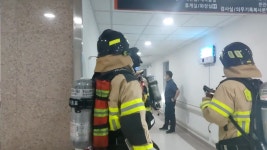 [사회]서울 쌍문동 한일병원에서 불...56명 대피 | YTN 서울 쌍문동 한일병원에서 불...56명 대피