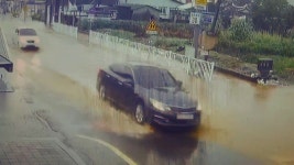 [전국]호남에 물 폭탄...보성·익산 시간당 60mm 폭우 | YTN 호남에 물 폭탄...보성·익산 시간당 60mm 폭우