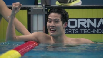 [스포츠]'최강 황선우' 자유형 200m AG 신기록 金...2관왕 달성 | YTN '최강 황선우' 자유형 200m AG 신기록 金...2관왕 달성