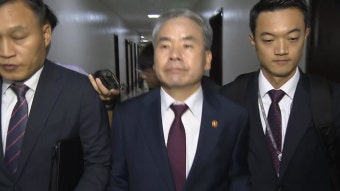 [사회]공수처, '채상병 사건 수사 외압' 이종섭 뒤늦게 소환...