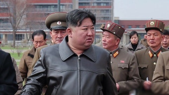 [정치]北 당 중앙간부학교 5월 완공...김정은 건설현장 현지지도 | YTN 北 당 중앙간부학교 5월 완공...김정은 건설현장 현지지도