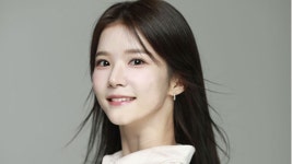 [사회]집회 참석해 할머니 때렸다?...MBC 박소영 아나 루머 일축 | YTN 집회 참석해 할머니 때렸다?...MBC 박소영 아나 루머 일축