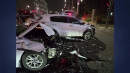 [사회]부천 오정산업단지 인근 택시·SUV 충돌...1명 이송 | YTN 부천 오정산업단지 인근 택시·SUV 충돌...1명 이송