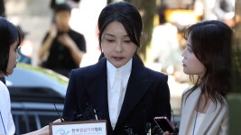 [정치ON] 김건희 구속기한 연장...신평이 전한 김건희 근황은? | YTN [정치ON] 김건희 구속기한 연장...신평이 전한 김건희 근황은?