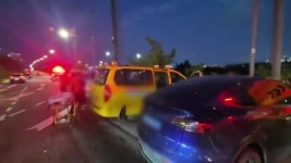 [사회]학원 승합차 사고로 2명 부상...운전자 저혈당 쇼크 | YTN 학원 승합차 사고로 2명 부상...운전자 저혈당 쇼크