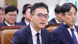 [사회]대검 신임 차장에 구자현 임명...'항소 포기' 논란은 계속 | YTN 대검 신임 차장에 구자현 임명...'항소 포기' 논란은 계속