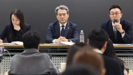 [사회]윤석열 측, 조금 전 체포방해 사건 항소장 제출 | YTN 윤석열 측, 조금 전 체포방해 사건 항소장 제출