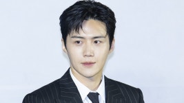 [Y이슈]탈세 의혹 김선호, 연극 출연 예정대로…변동 없이 준비 중 | YTN 탈세 의혹 김선호, 연극 출연 예정대로…변동 없이 준비 중