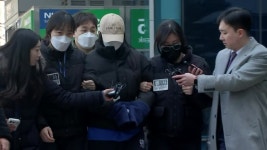 [사회][현장영상+] 강북 모텔 연쇄 사망 사건 피의자 영장실질심사 | YTN [현장영상+] 강북 모텔 연쇄 사망 사건 피의자 영장실질심사