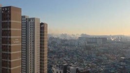 [사회]인천 석남동 자동차공업사 화재...인명피해 없어 | YTN 인천 석남동 자동차공업사 화재...인명피해 없어