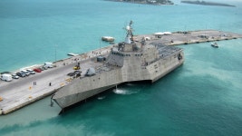 Littoral combat ship USS Independence (LCS 2) arrives at Mole Pier at Naval Air Station Key West. HD Wallpaper | Background Image... 