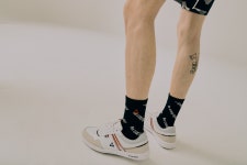 골프쇼핑은 골핑에서 | [르꼬끄골프] [20SS 신상]남성 레터링 포인트 양말 (G0121MSO21)