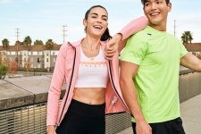 [데상트]여성 워딩그래픽 숏브라탑 (S0122PBR11) [W CONCEPT]