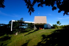 Photo 5 of 12 in The Breede House - Dwell Photo 5 of 12 in The Breede House
