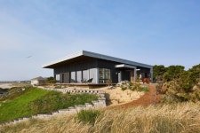 Photo 5 of 14 in Oceana Vido Passive House by Jules Renaud - Dwell Photo 5 of 14 in Oceana Vido Passive House by Jules Renaud