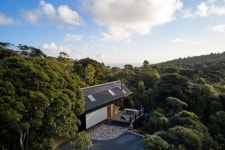Photo 17 of 47 in Anawhata House by Paul Davidson - Dwell Photo 17 of 47 in Anawhata House by Paul Davidson