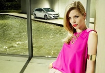 Photo of fashion model Anita Meulendijks - ID 370049 | Models | The FMD