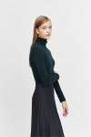 FOREST GREEN NOMA LIGHT TURTLENECK_COURRI FOREST GREEN NOMA LIGHT TURTLENECK