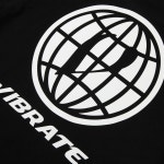 서울스토어 바이브레이트 - V FLASH M009 T-SHIRT (BLACK)