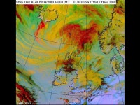 Geographical position: North 66°32´29´´ N South 63°23´31´´ N East 13°30´06´´ W West 24°32´12´´ W. -  ppt download