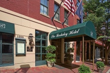 The Berkeley Hotel in Richmond | Best Rates & Deals on Orbitz