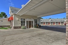     베스트 웨스턴 오브 하버 스프링스, Harbor Springs | 익스피디아  호텔 예약 