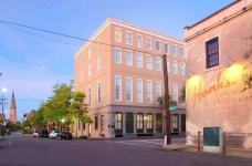     더블트리 바이 힐튼 호텔 & 스위트 찰스턴, Charleston | 익스피디아  호텔 예약 