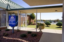  아메리카스 베스트 밸류 인 펠 시티/리버사이드, 옥스퍼드 | 익스피디아  호텔 예약