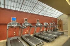 DoubleTree by Hilton Washington DC - Crystal City in Washington | Best Rates & Deals on Orbitz