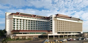 The Heritage Hotel Manila in Manila | Best Rates & Deals on Orbitz