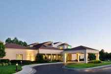     코트야드 바이 메리어트 캔사스 시트 오버랜드 파크/메트캐프, Overland Park | 익스피디아  호텔 예약 