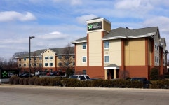 Extended Stay America Suites Chicago Hillside, Chicago: $121 Room Prices & Reviews | Travelocity