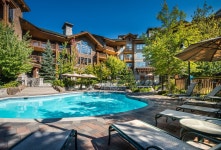 First Tracks Lodge in Whistler | Best Rates & Deals on Orbitz