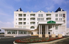  스파 리조트 라이브맥스, 무카 | 익스피디아  호텔 예약