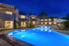     Book Voile Bleue | Pointe Aux Piments Hotel Deals