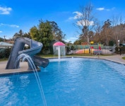 Bright Caravan Park in Bright | Best Rates & Deals on Orbitz