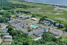 Ogunquit Hotel & Suites in Ogunquit | Best Rates & Deals on Orbitz