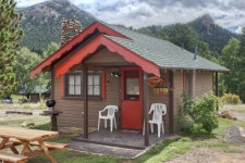     타이니 타운 캐빈 (Estes Park,USA) | 익스피디아
